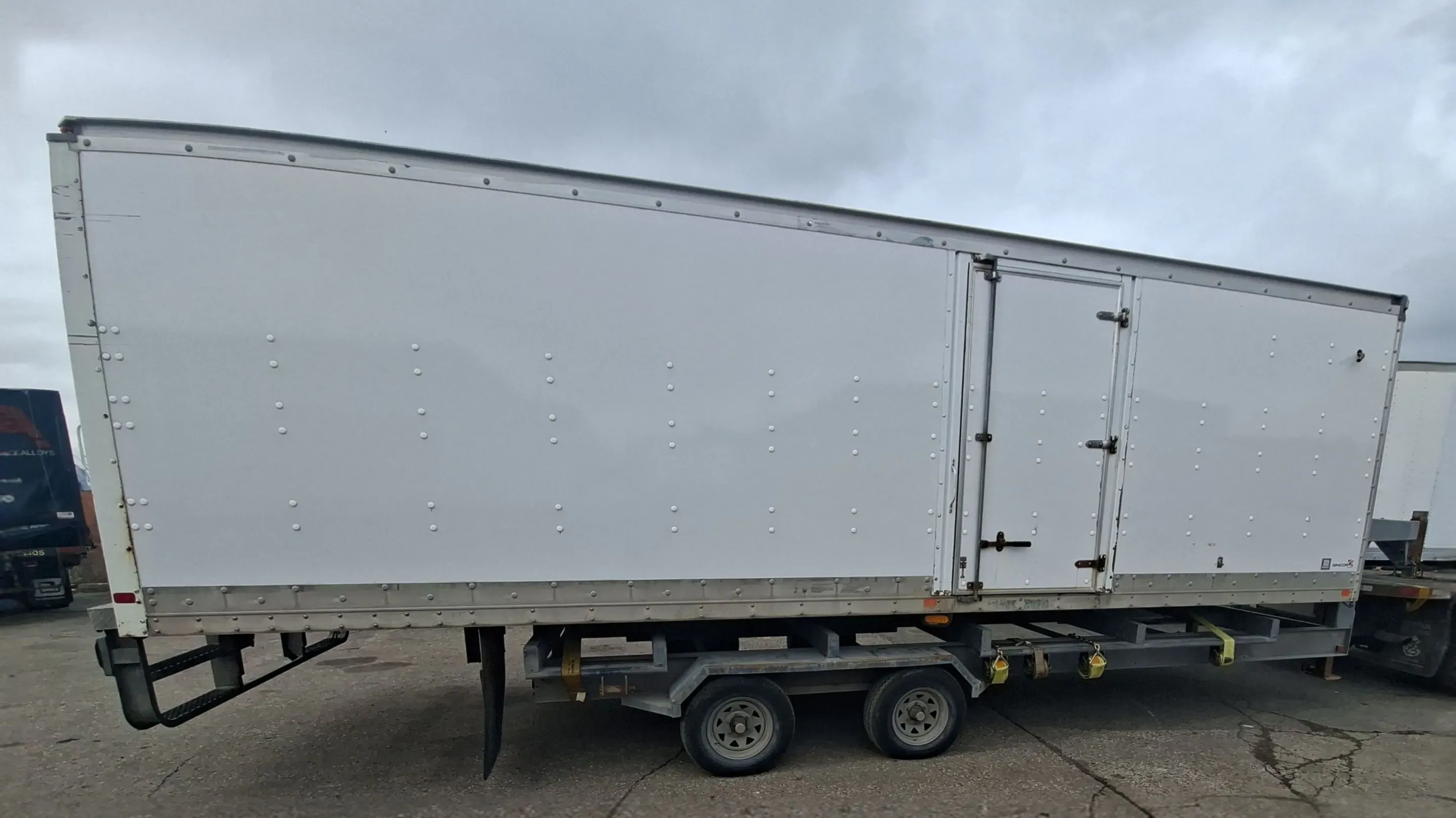 2020 Durabody 26 FT Dry Freight