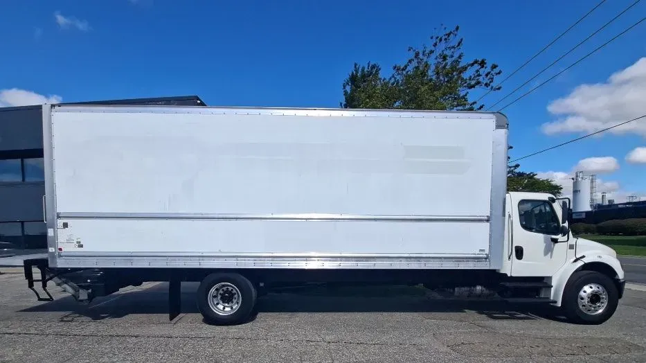 2019 Freightliner M2