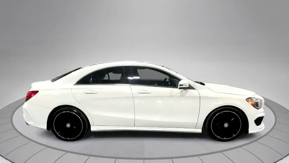 2015 MERCEDES-BENZ CLA-Class