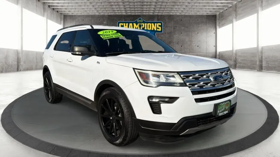 2019 Ford Explorer