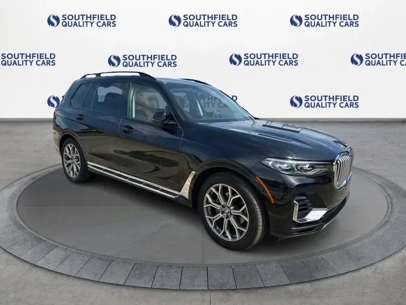 2021 BMW X7