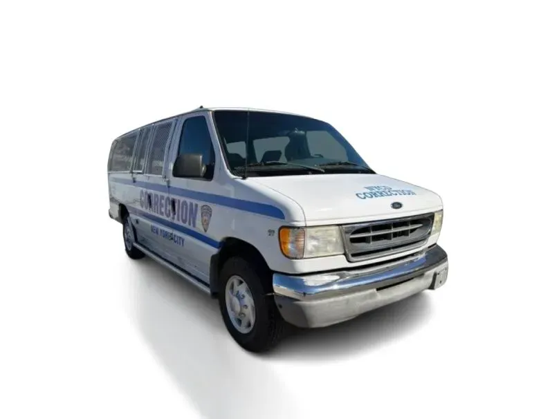 2000 2000 Ford E-350 Correction Van