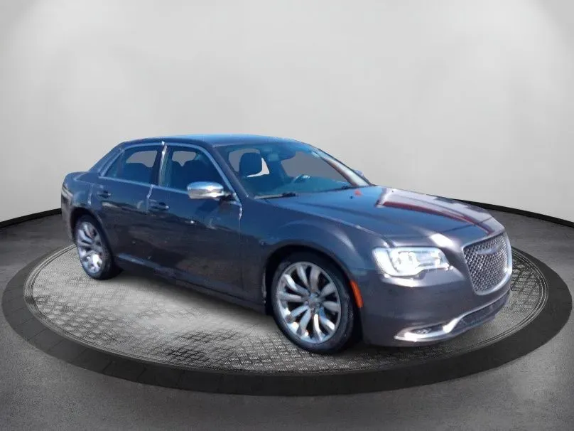 2019 Chrysler 300