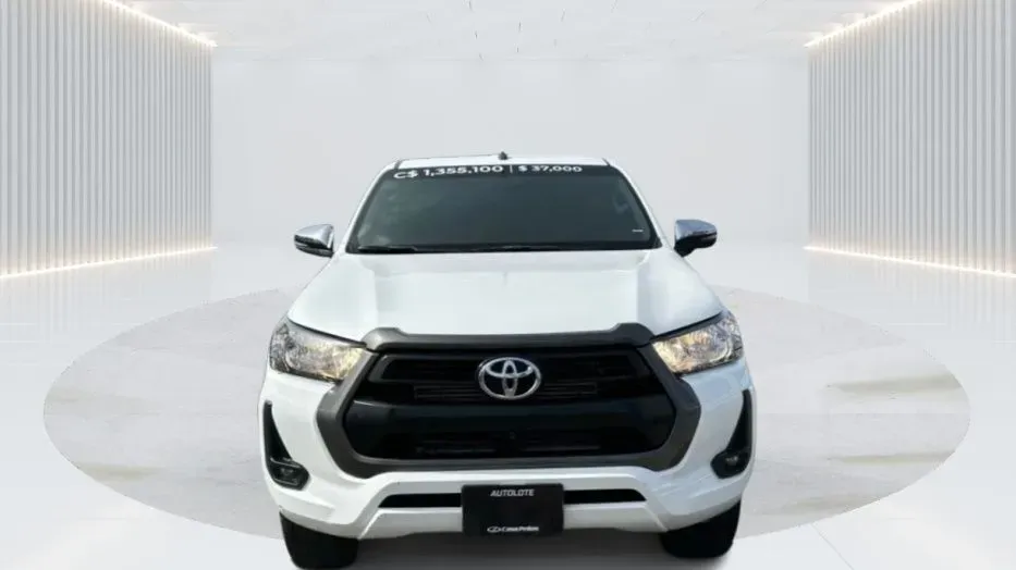 2025 Toyota Hilux