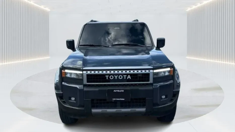 2025 Toyota Prado