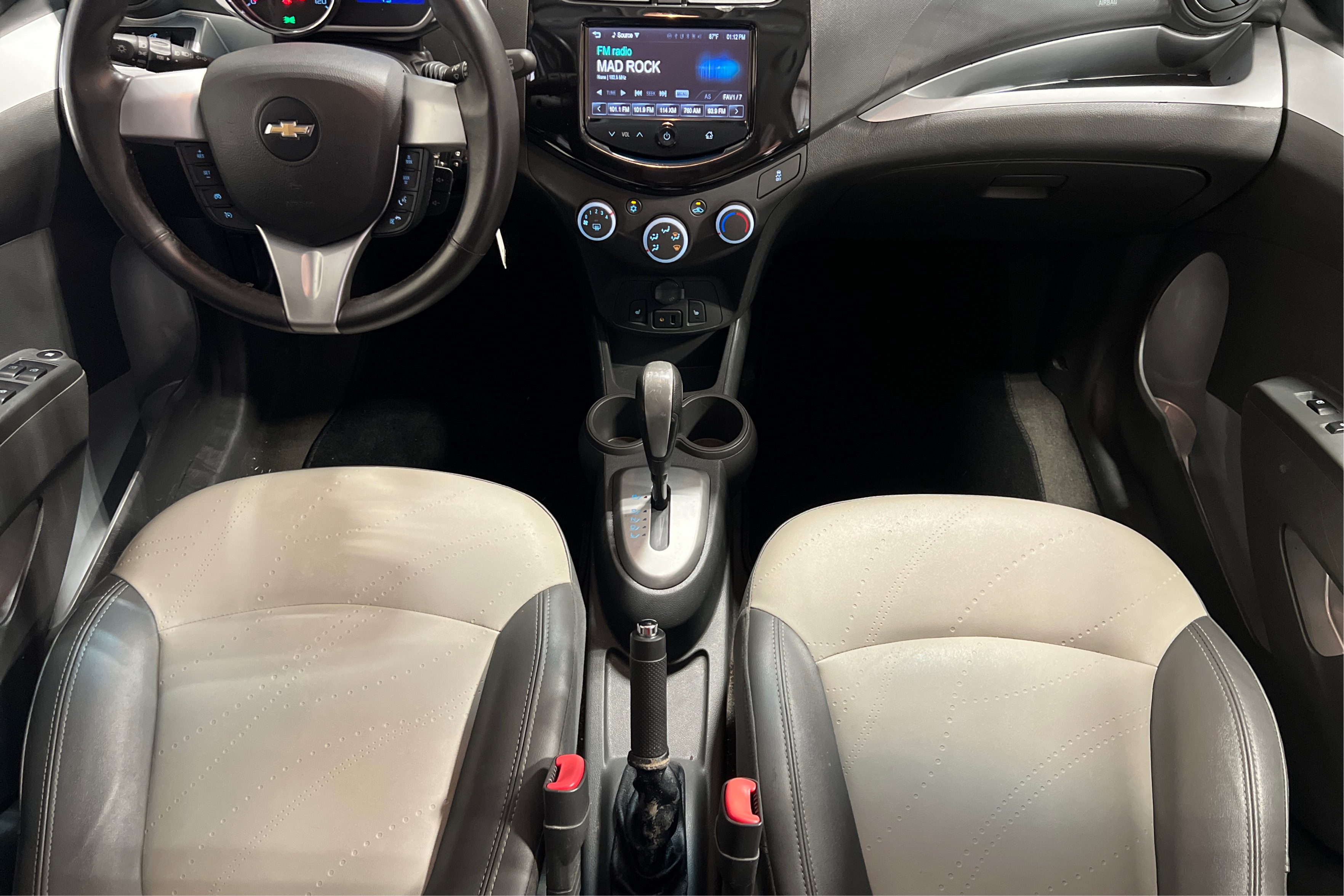 Middle Console Top View