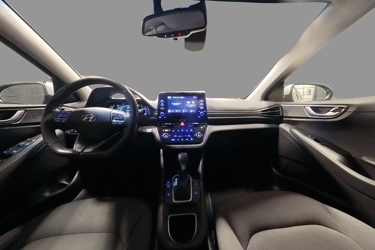 Interior 0