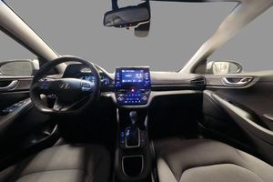 Interior 0