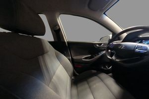 Interior 3