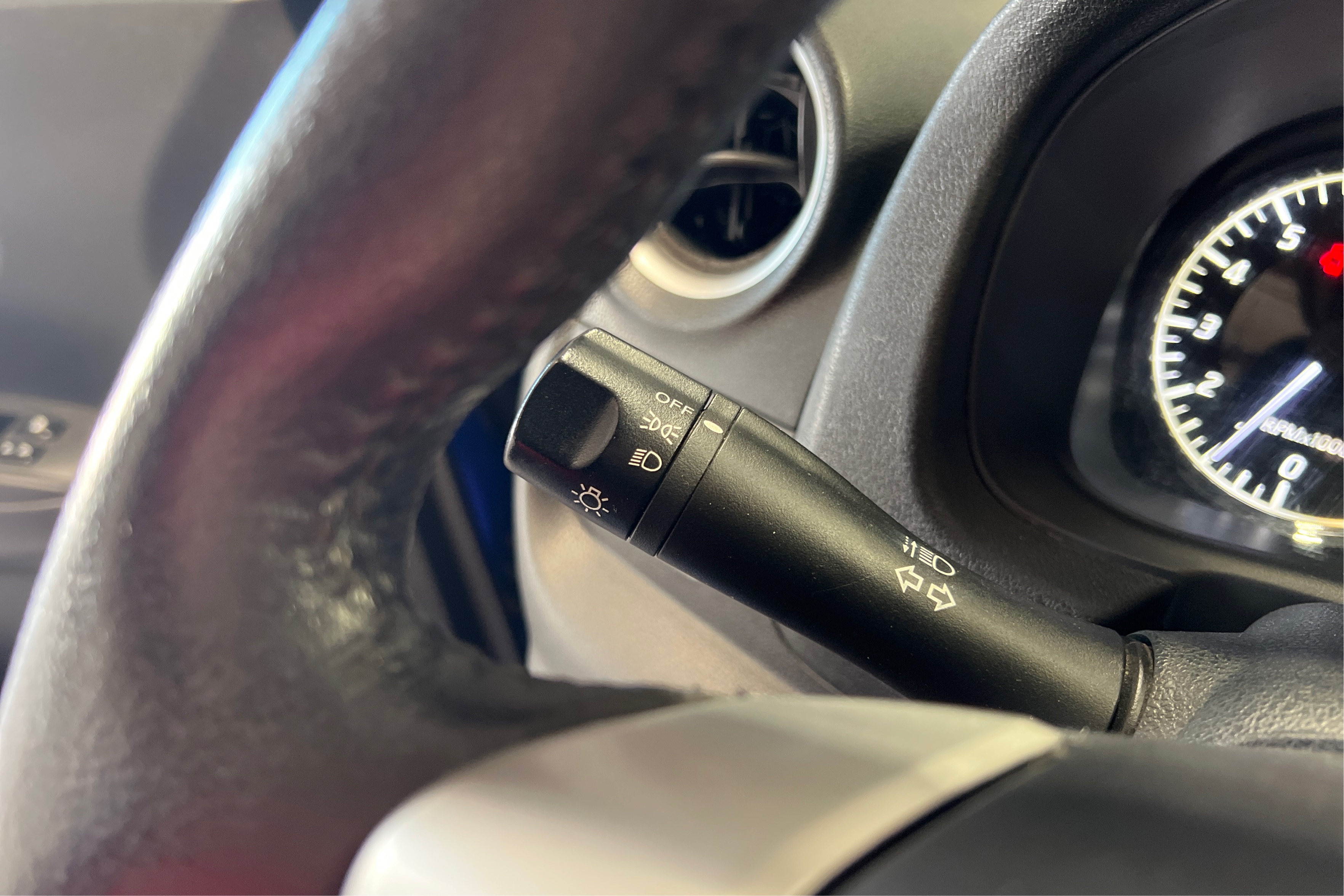 Headlight Switch Control