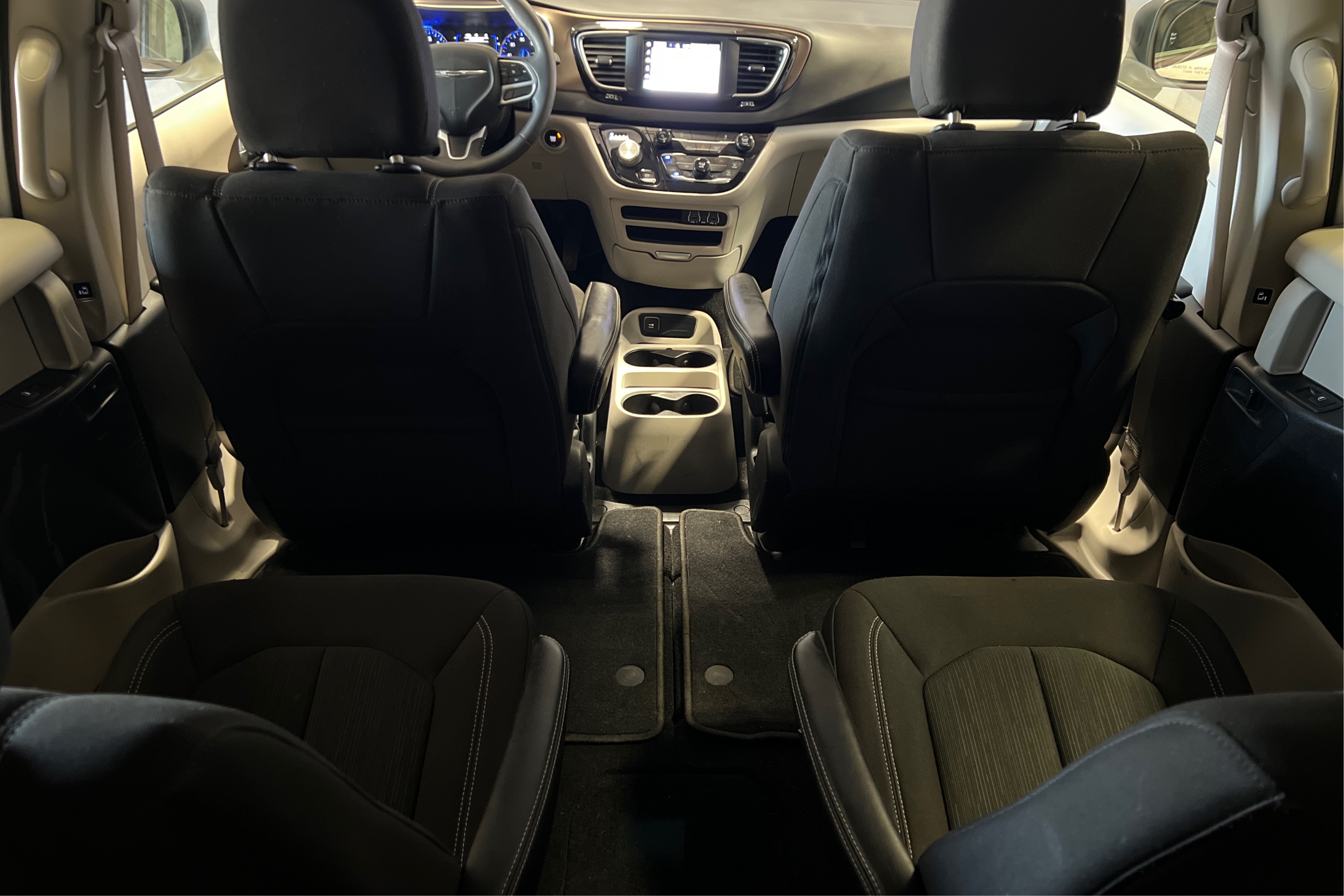 Middle Console Rear View