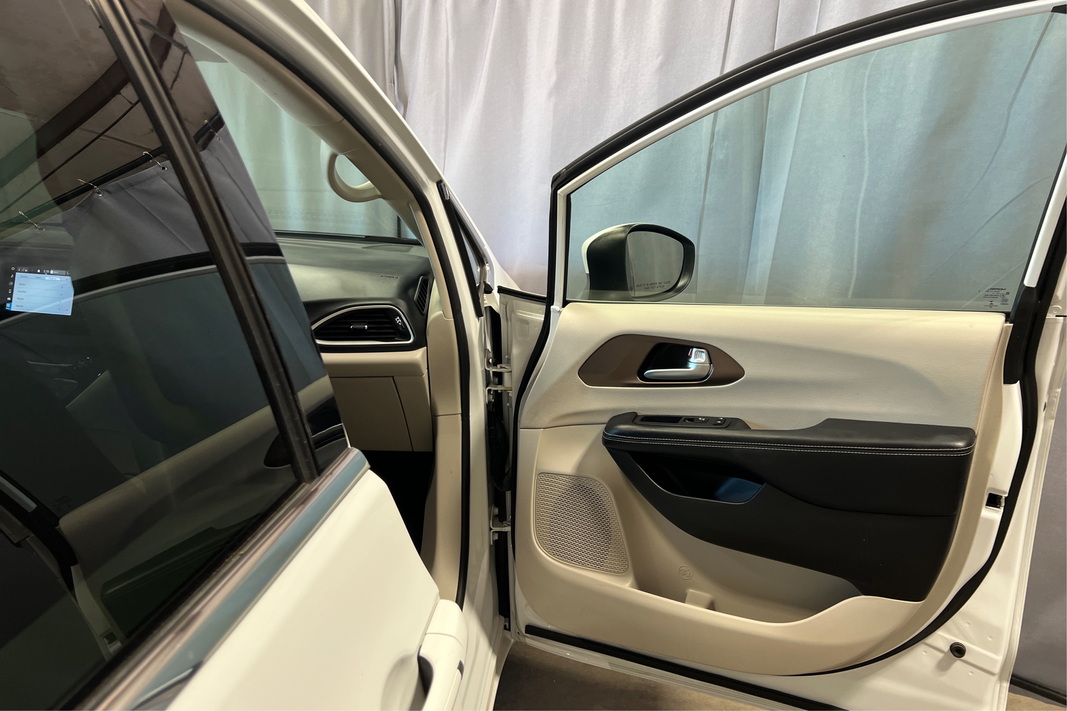 Passenger Door Panel
