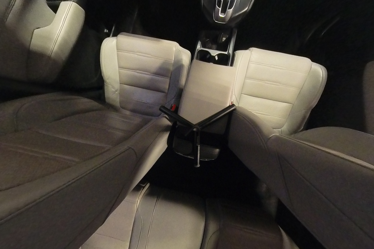 Interior 0