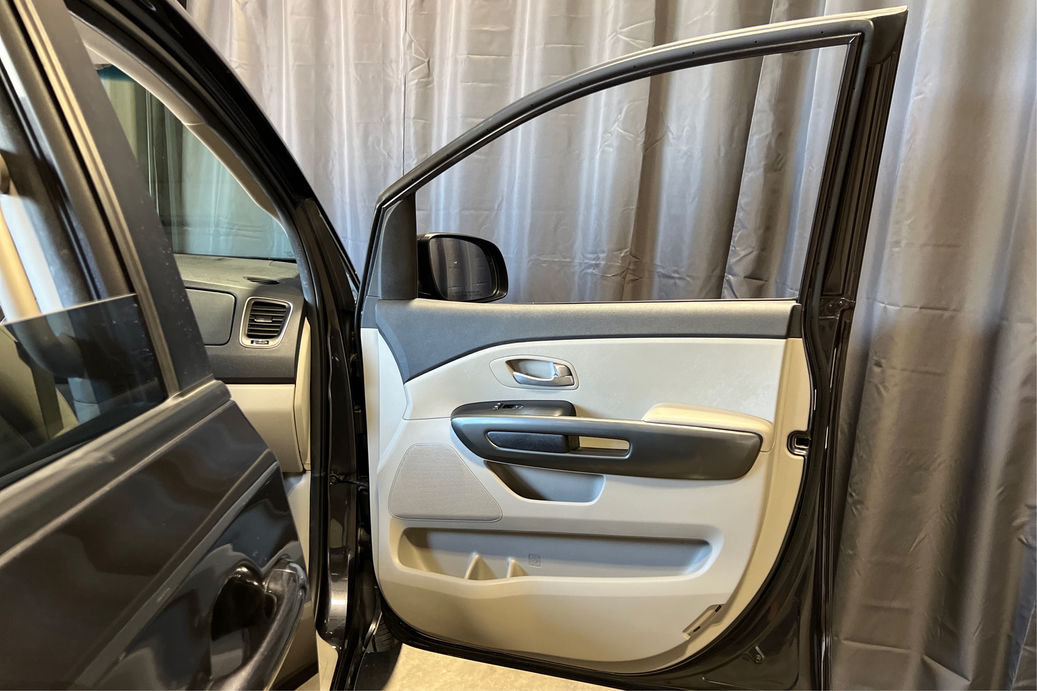 Passenger Door Panel