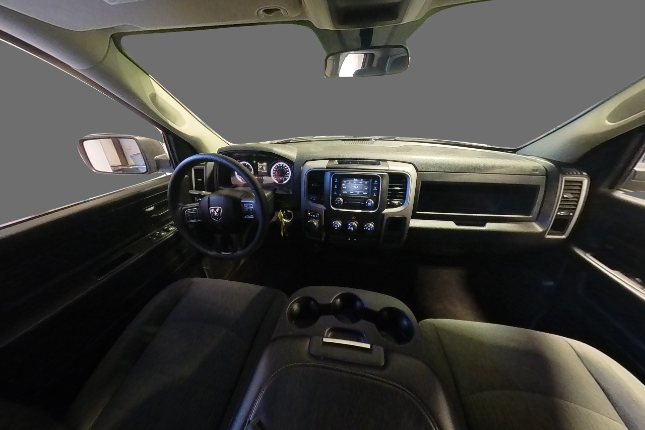 Interior 2