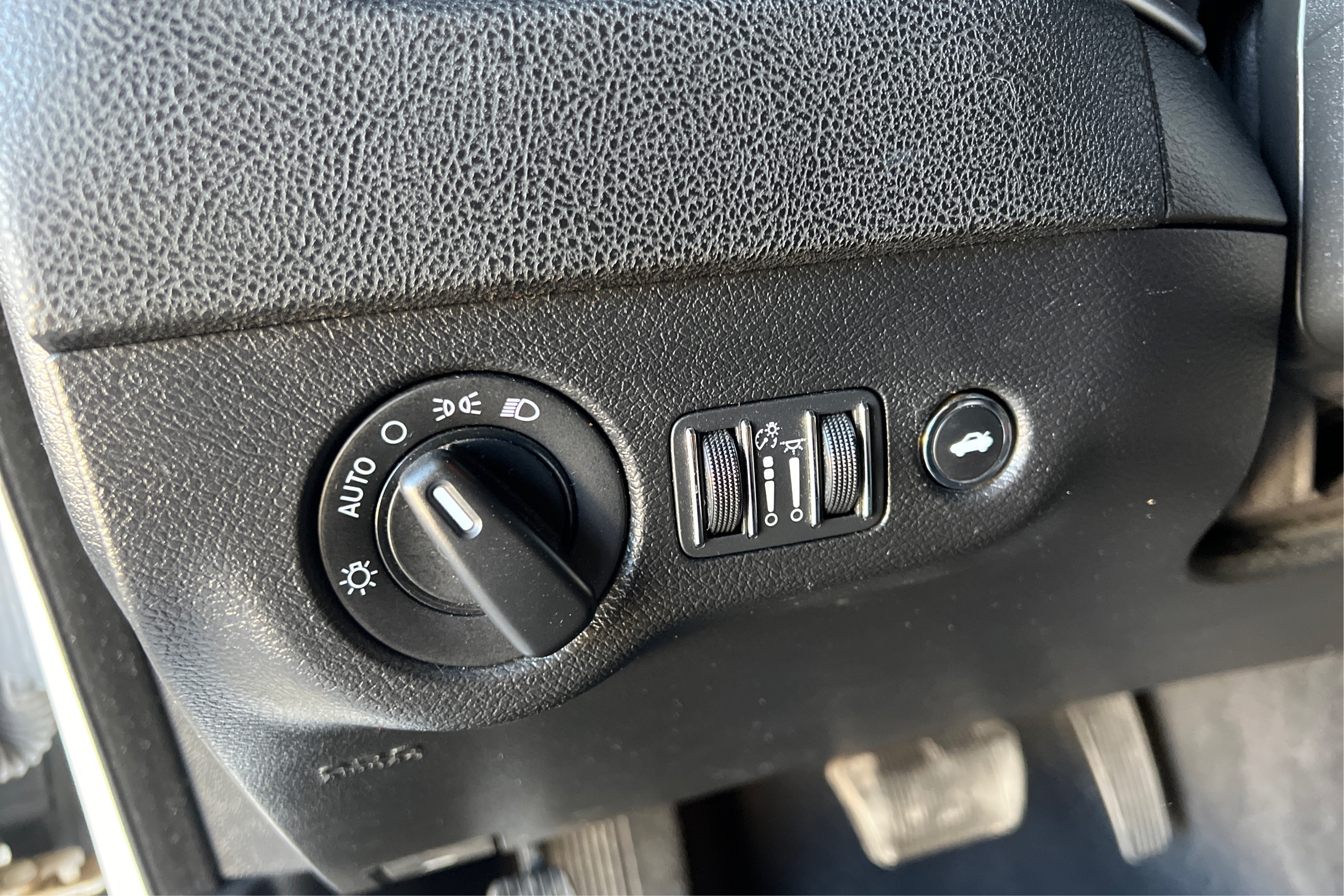 Headlight Switch Control