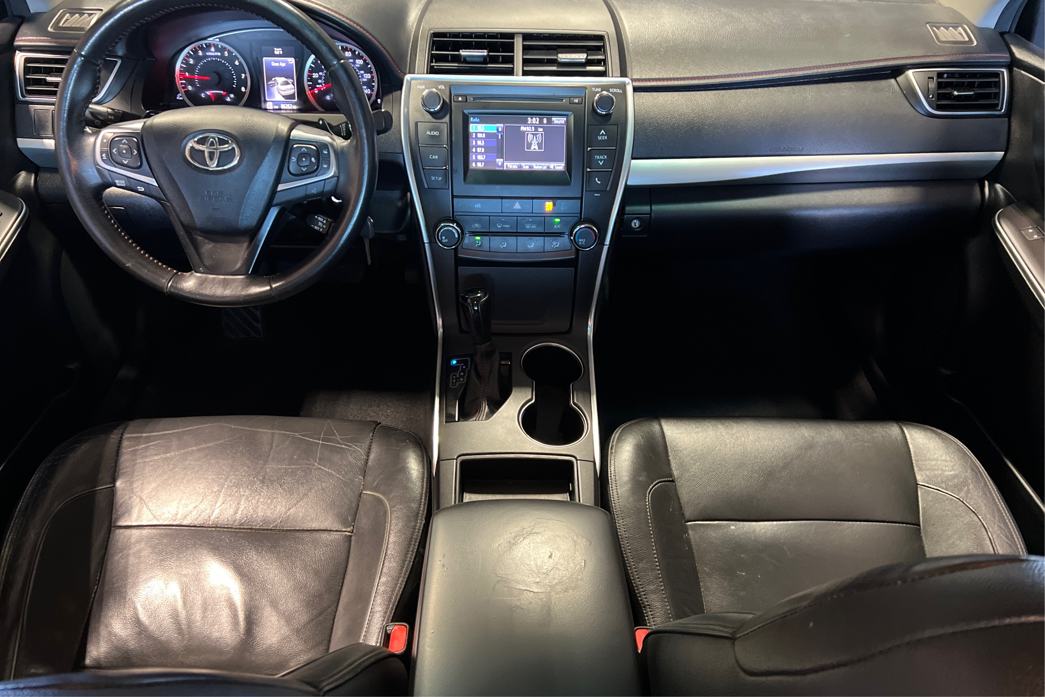 Middle Console Top View