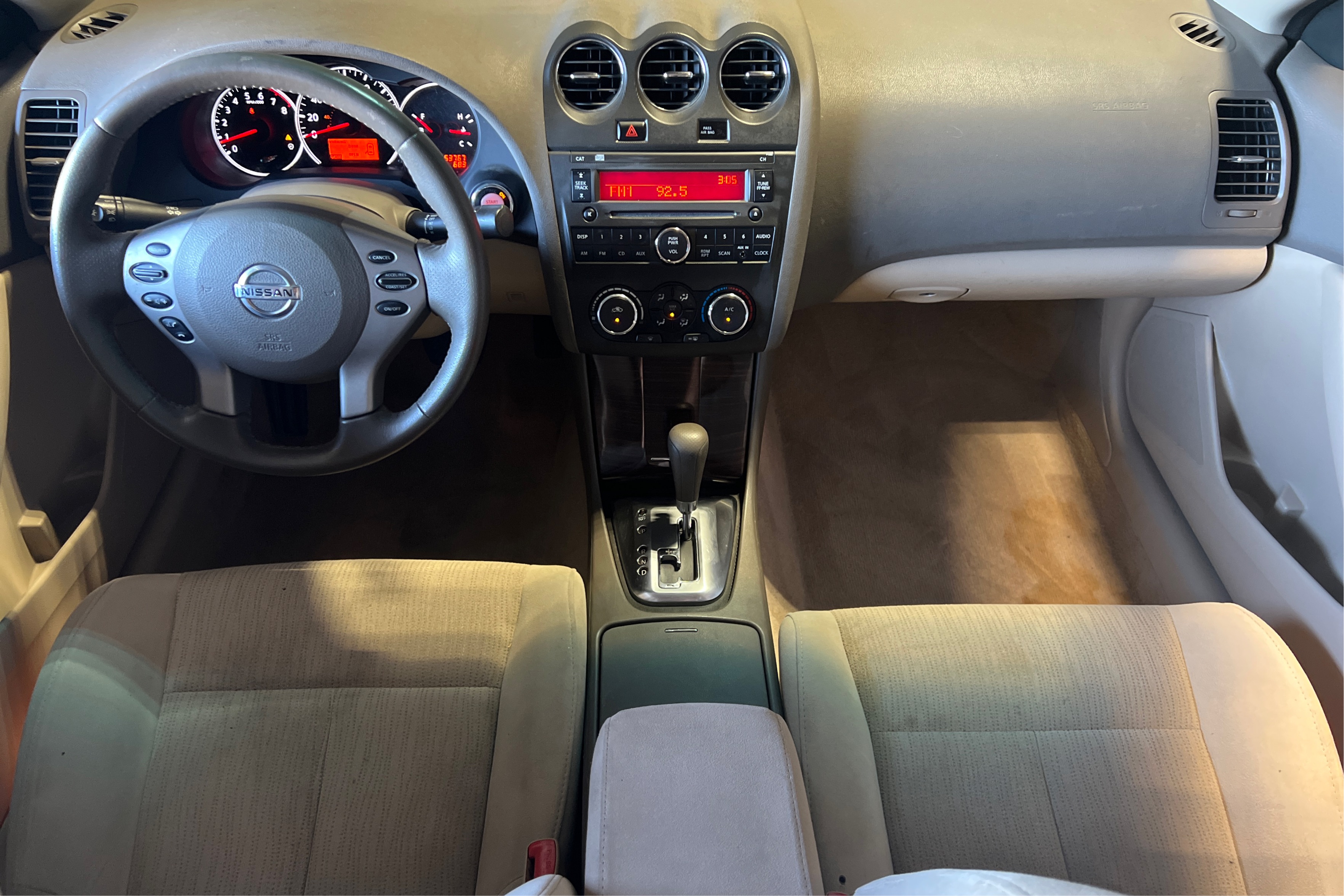 Middle Console Top View