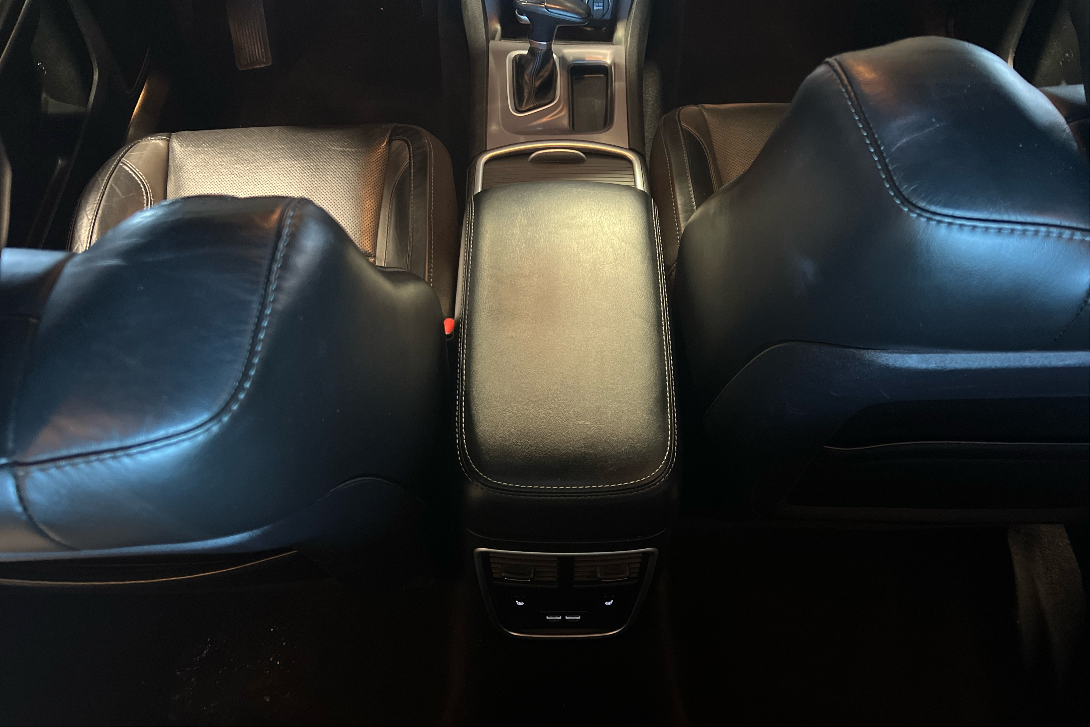 Middle Console Rear View