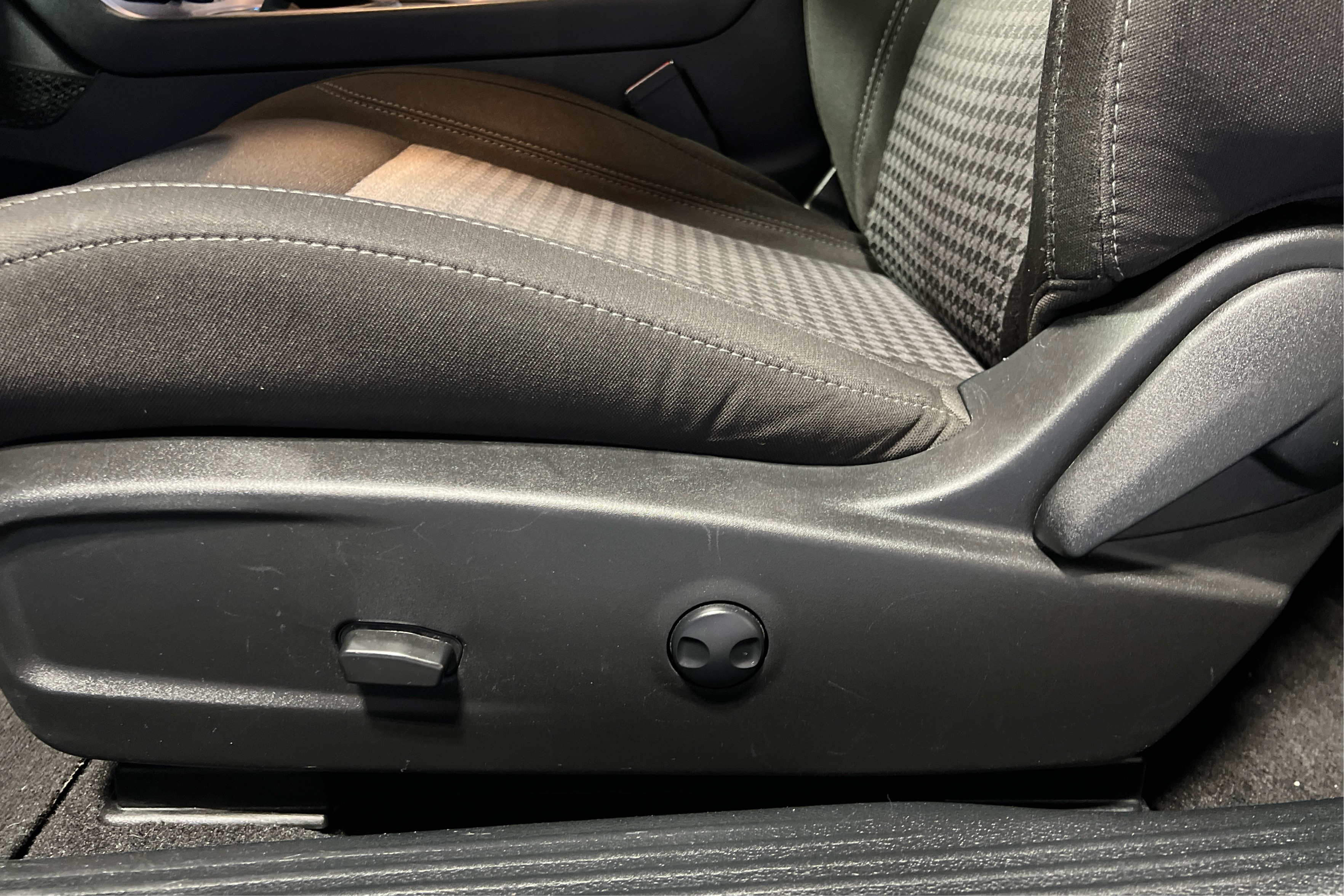 Driver Seat Comfort Door Panel