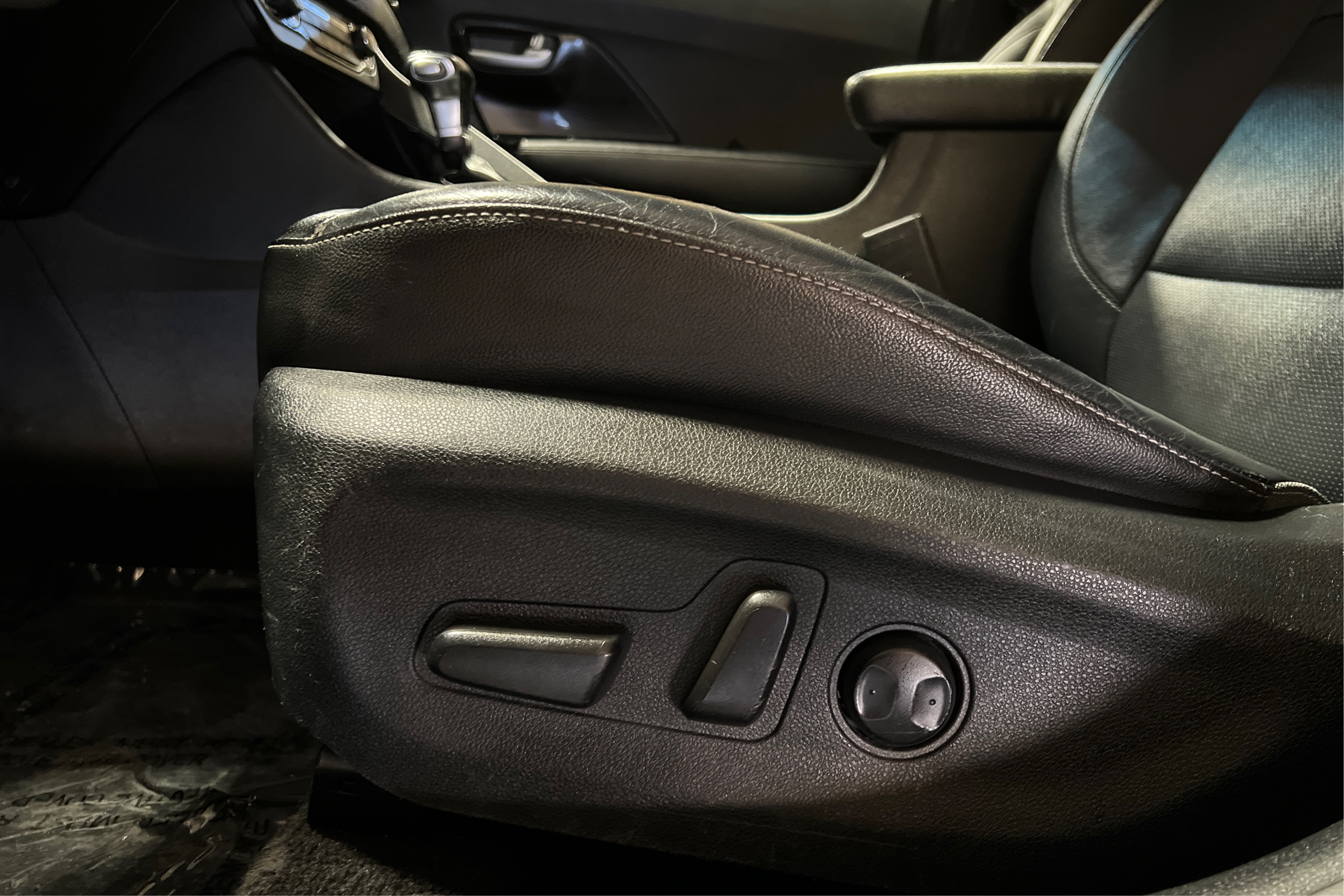 Driver Seat Comfort Door Panel