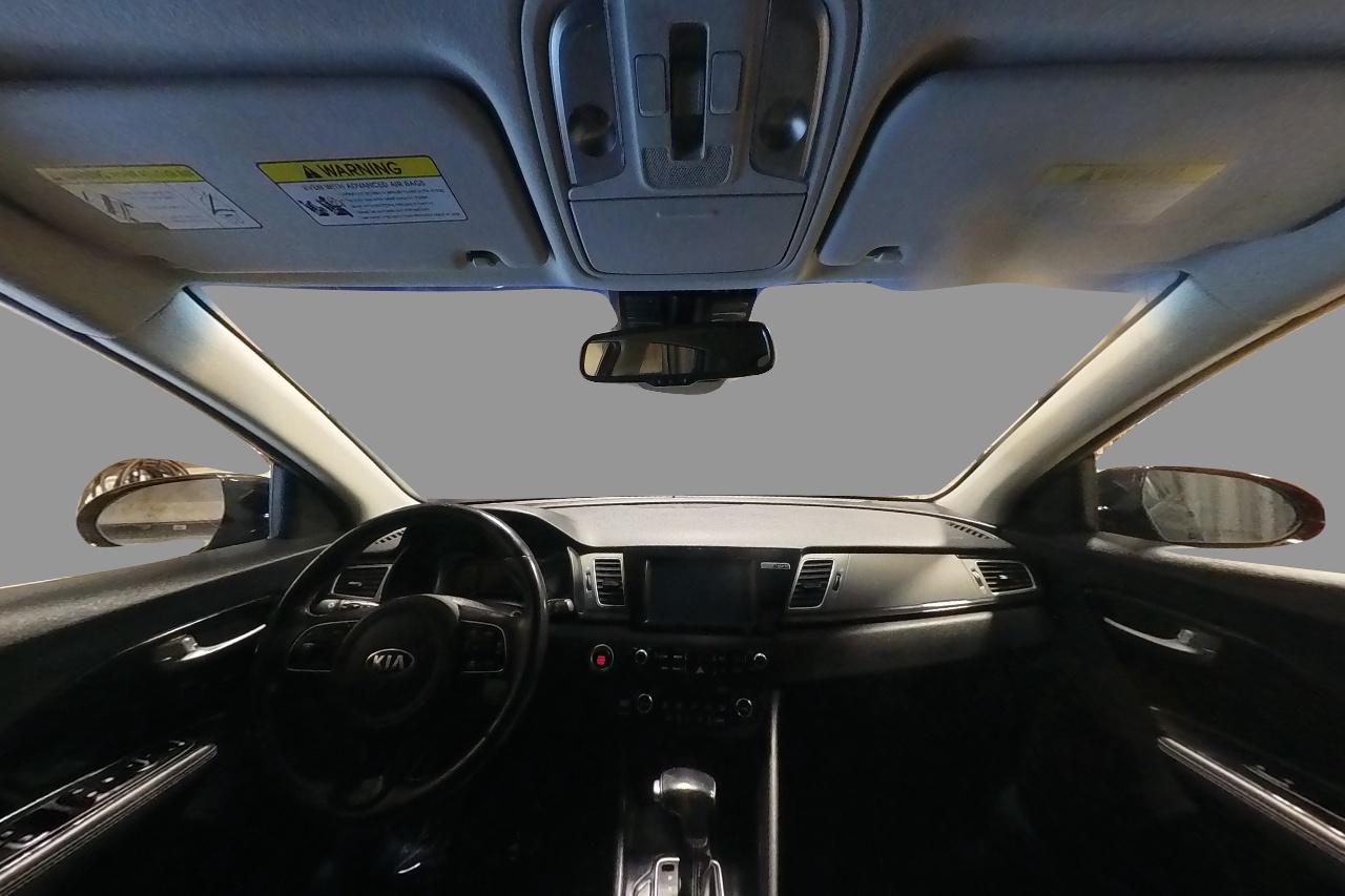 Interior 3