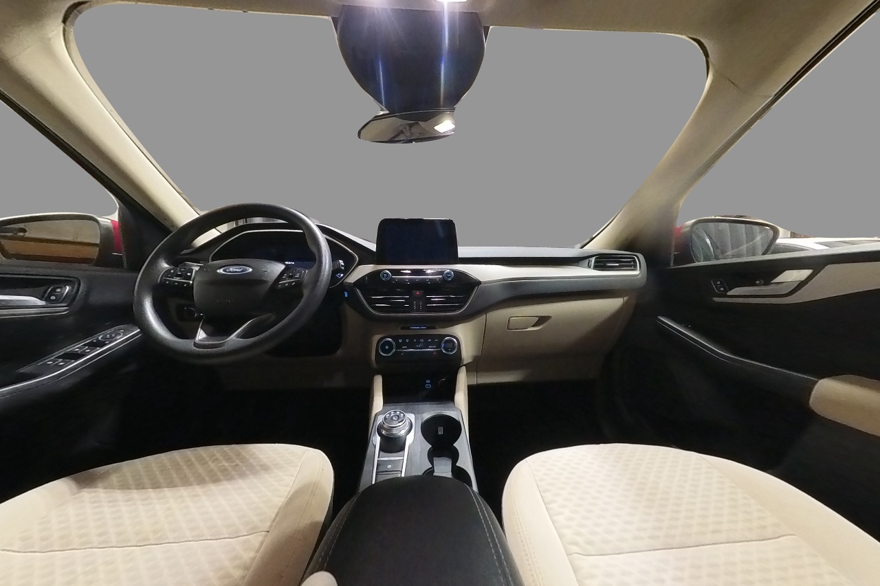 Interior 3