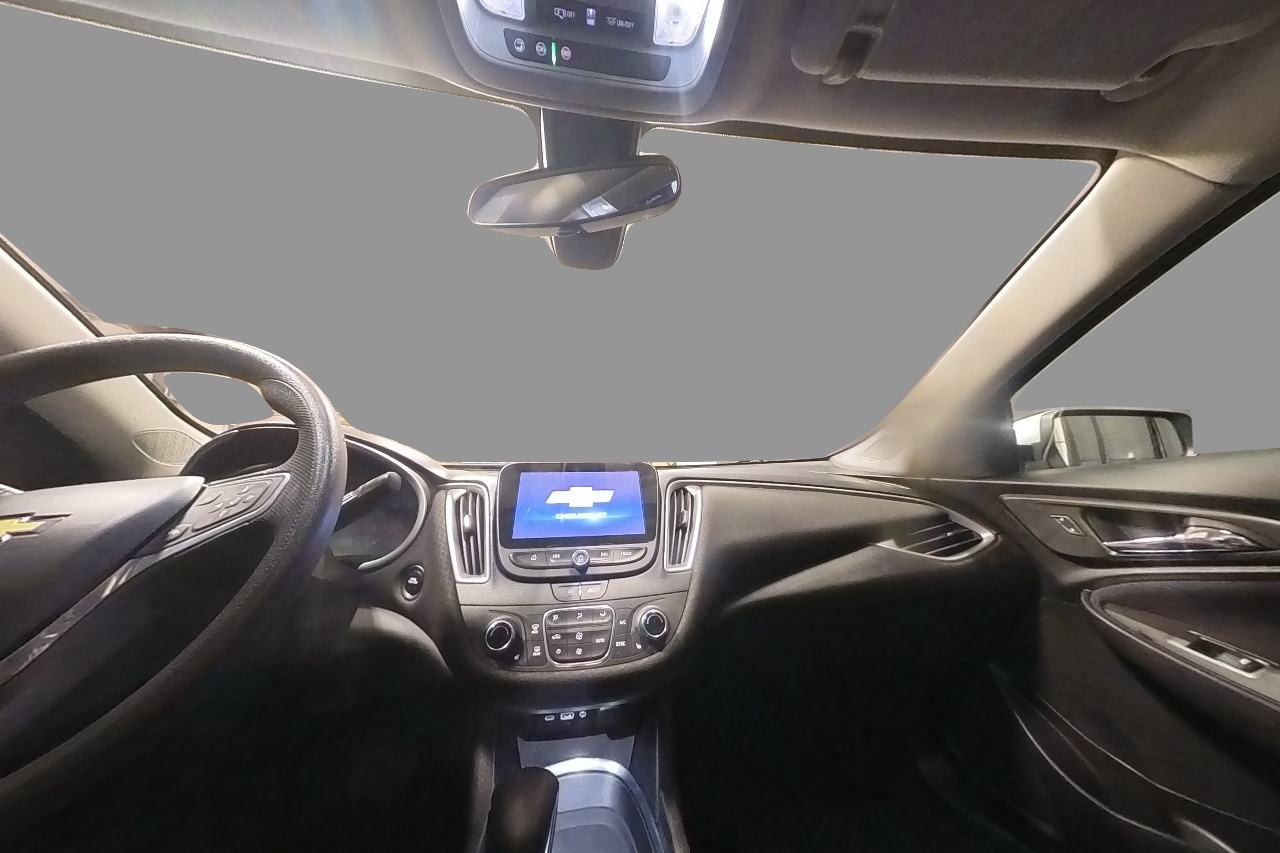 Interior 0