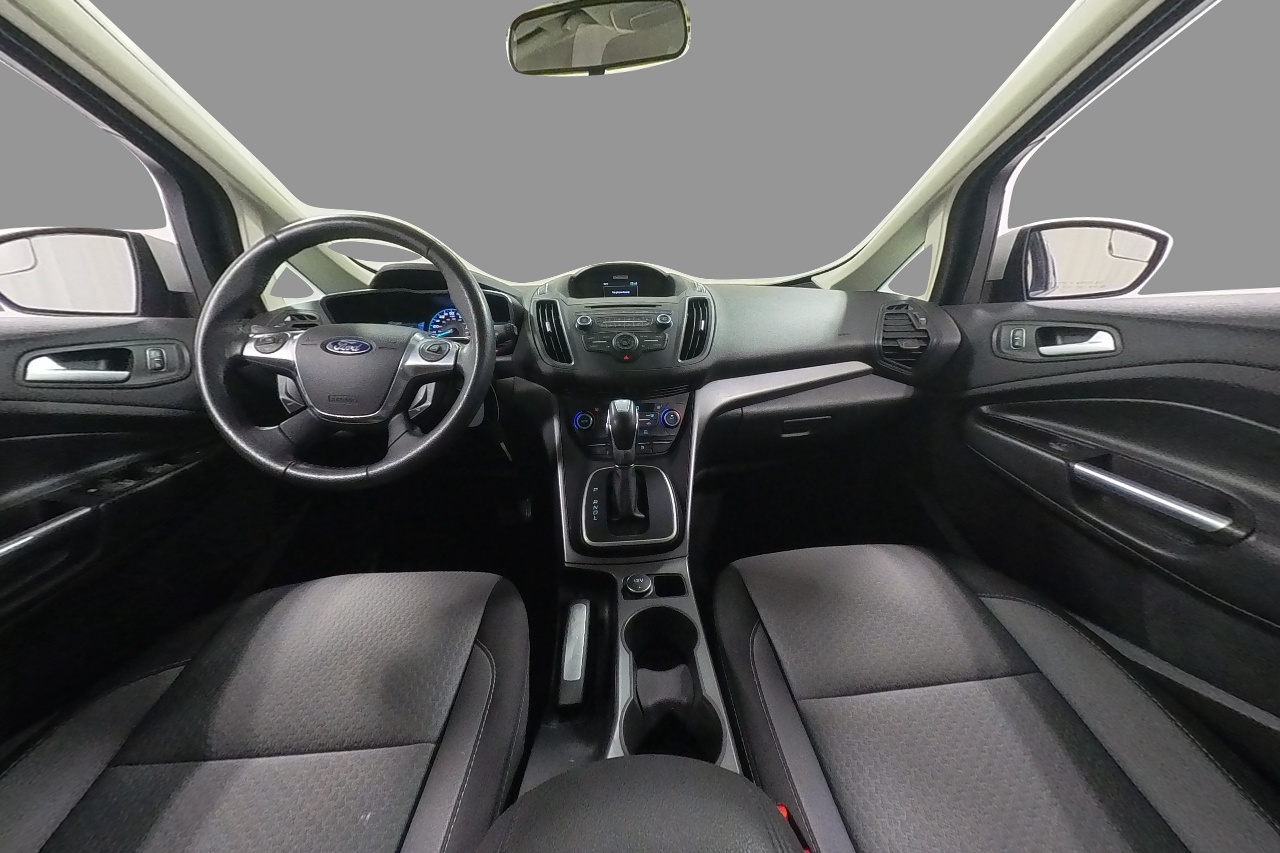 Interior 0