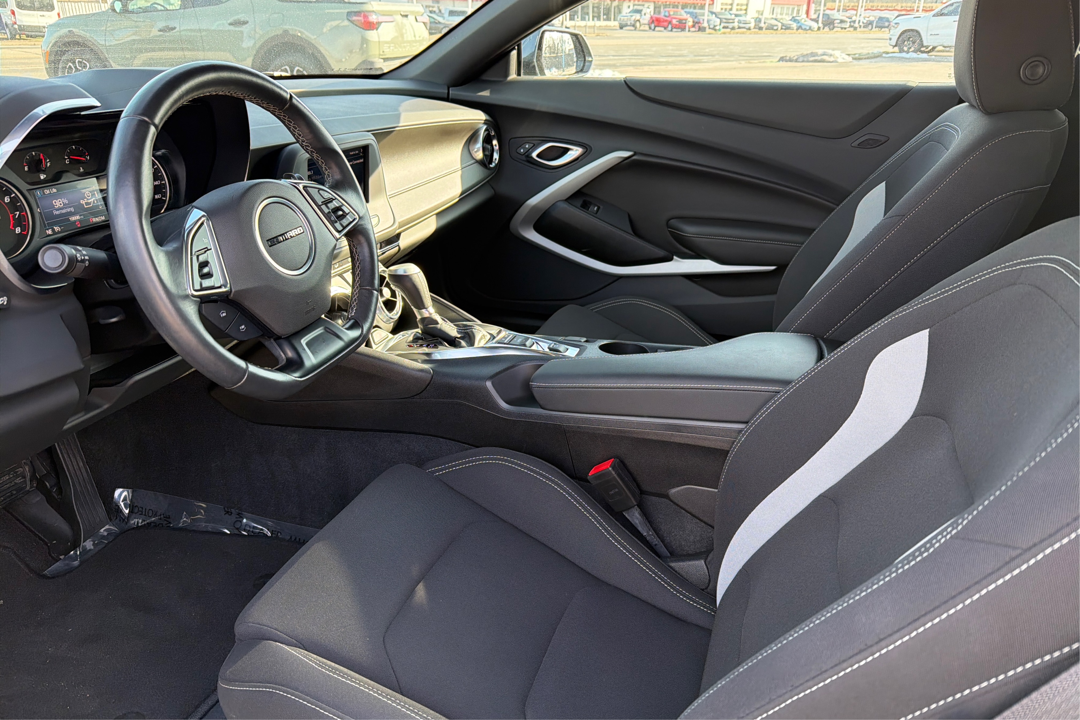 2023 Chevrolet Camaro 1LT's photo