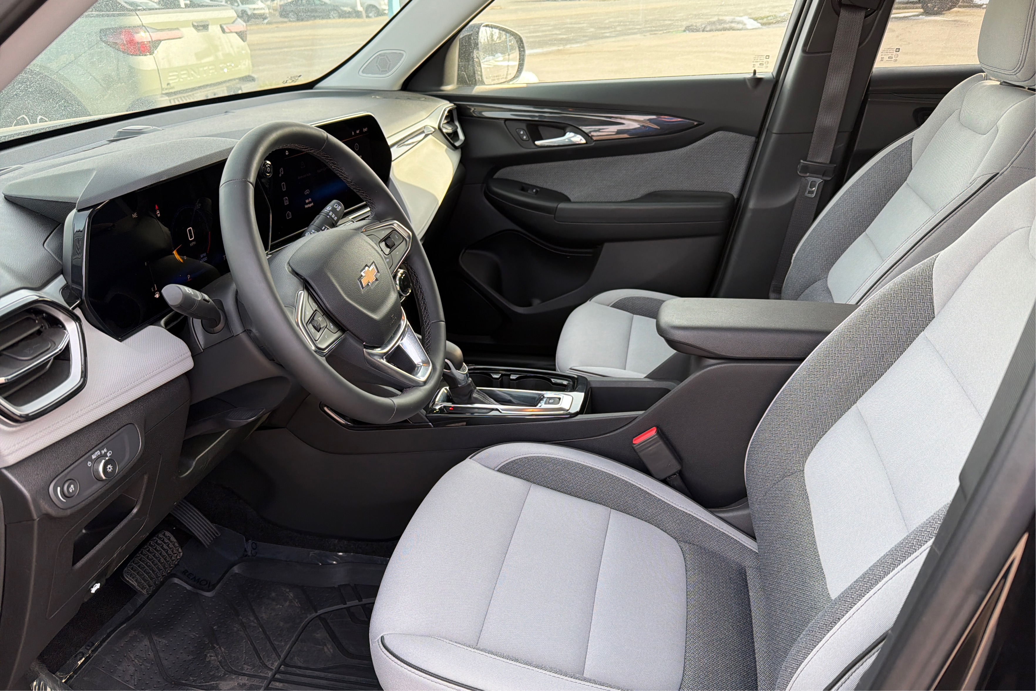 2025 Chevrolet Trailblazer LT's photo