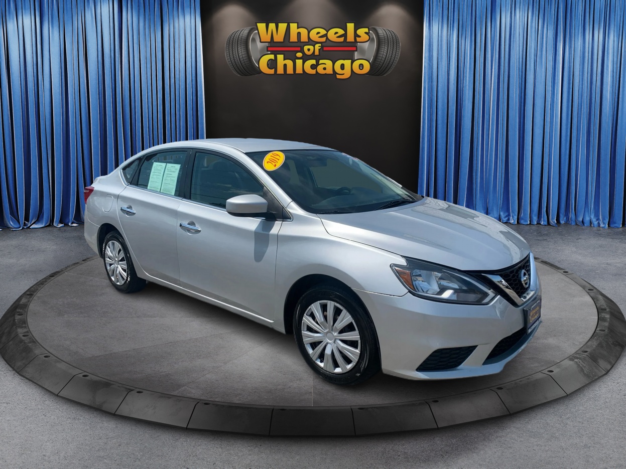 2019 Nissan Sentra S's photo