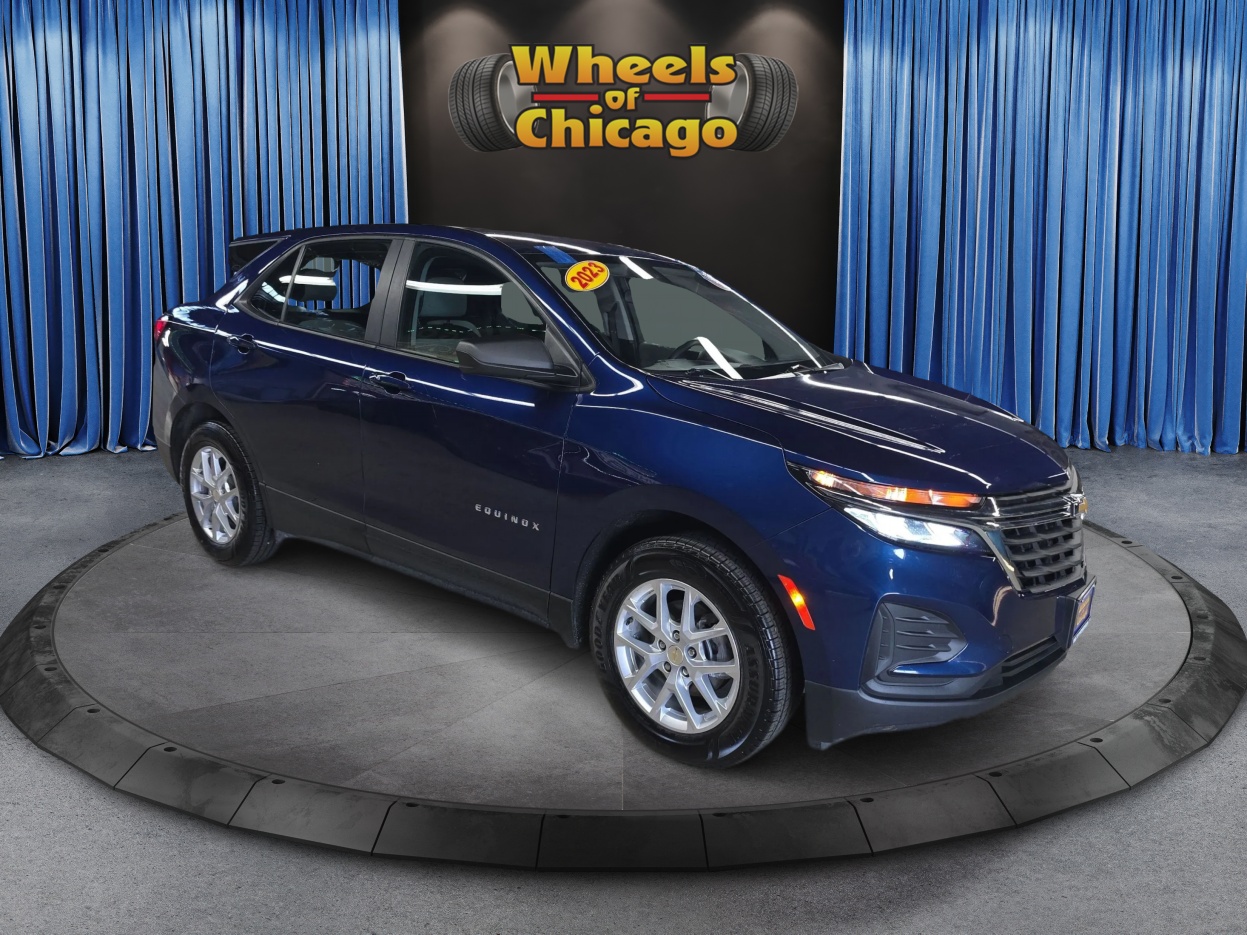 2023 Chevrolet Equinox LS's photo