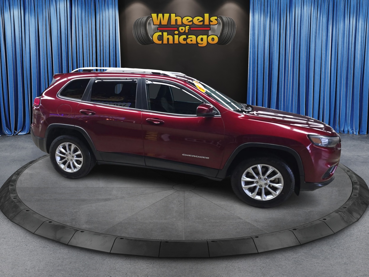 Vehicle Image 2