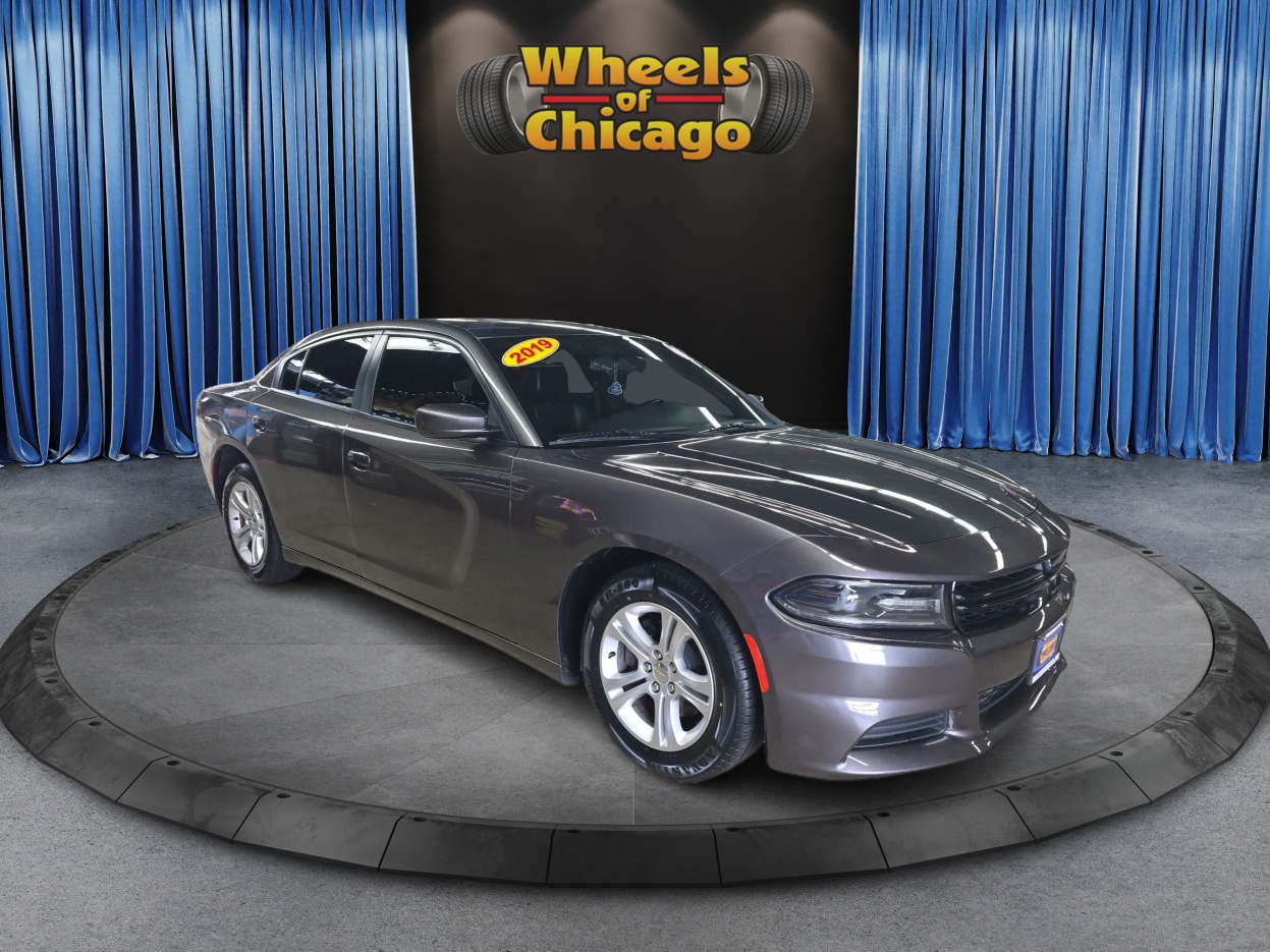 2019 Dodge Charger SXT's photo