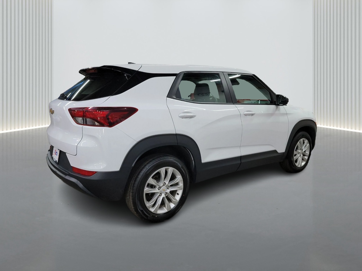 2023 Chevrolet TrailBlazer LS - Photo 5