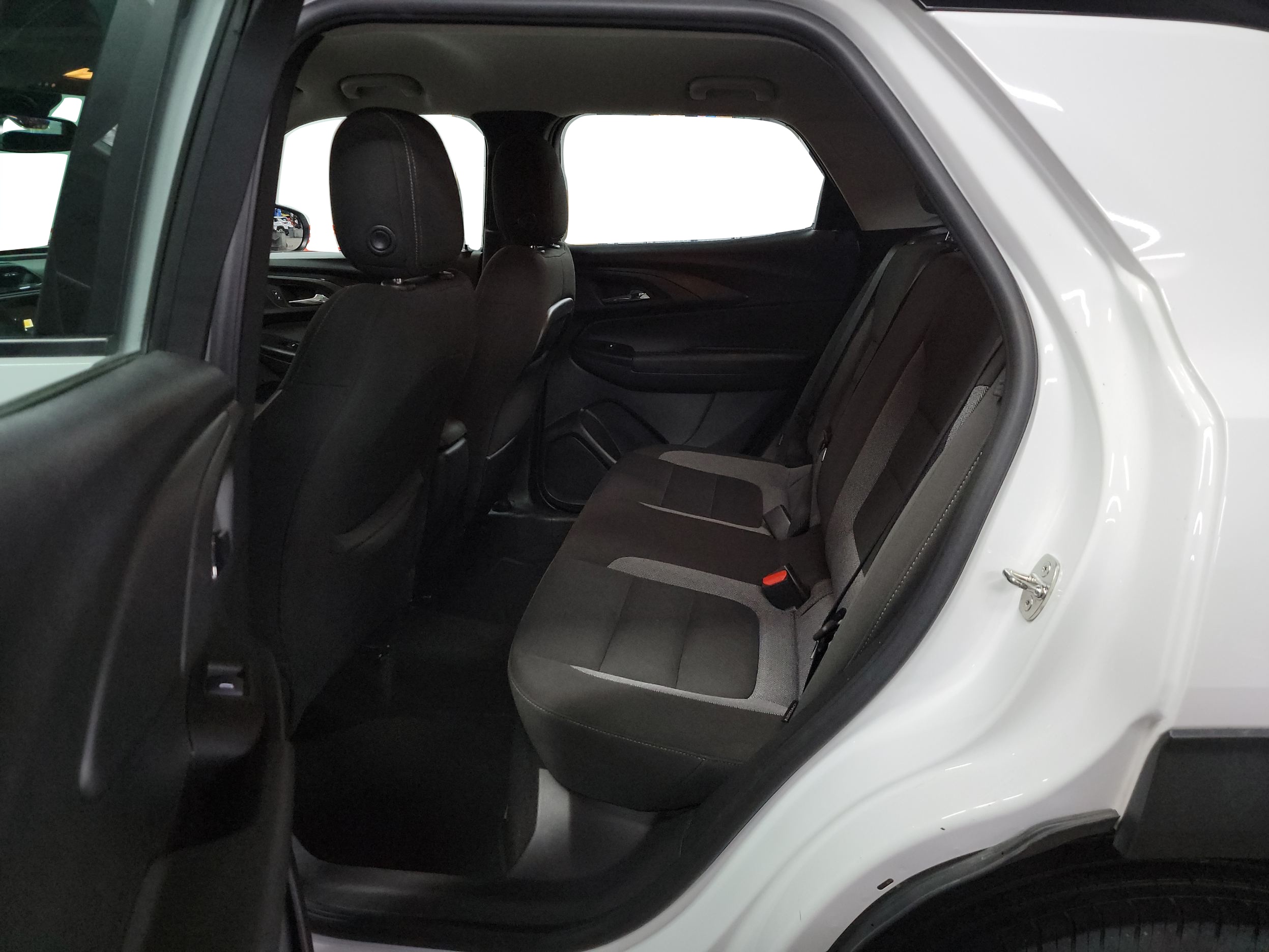 2023 Chevrolet TrailBlazer LS - Photo 10