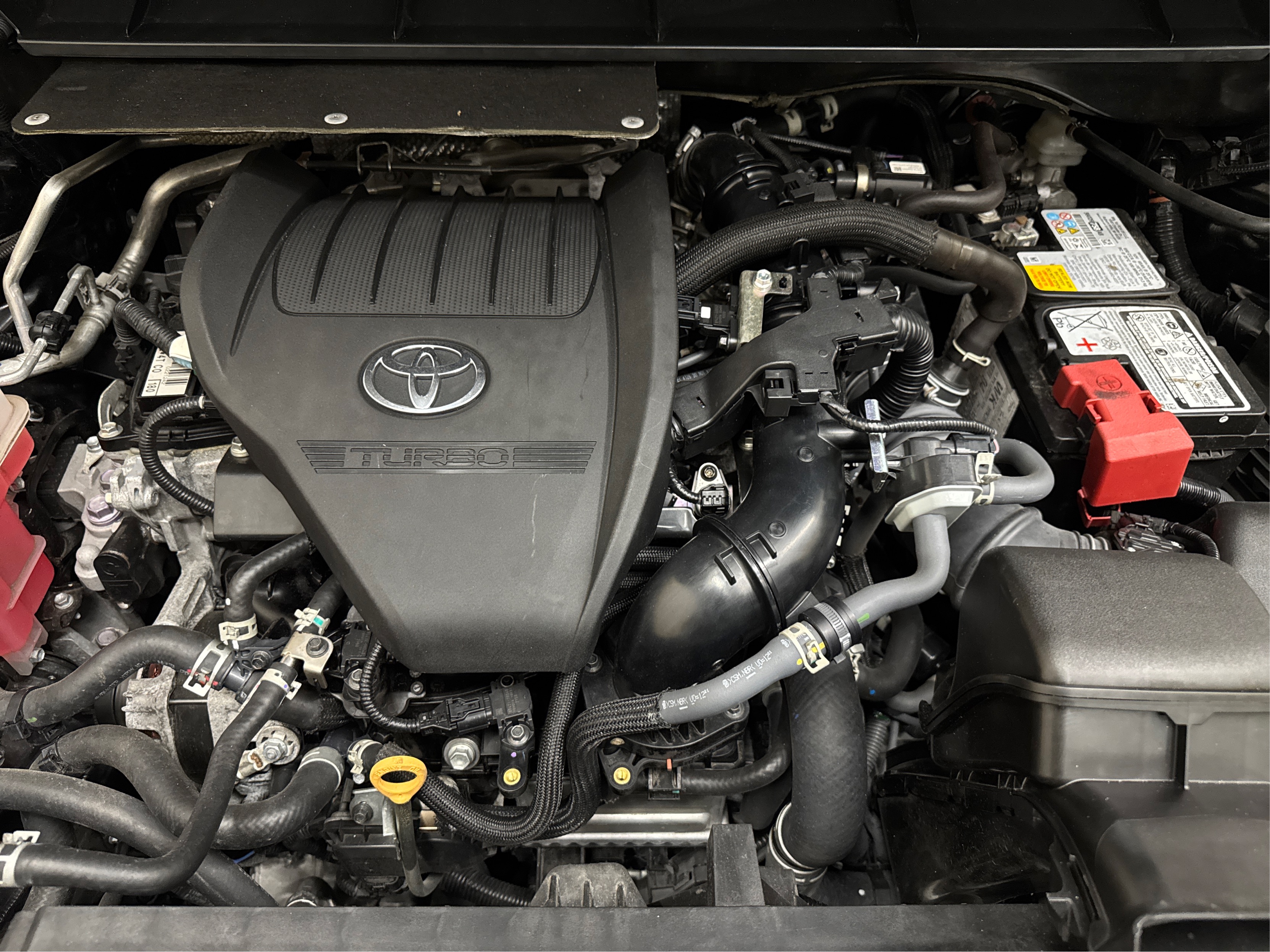 2024 Toyota Highlander LE — Car2Sell