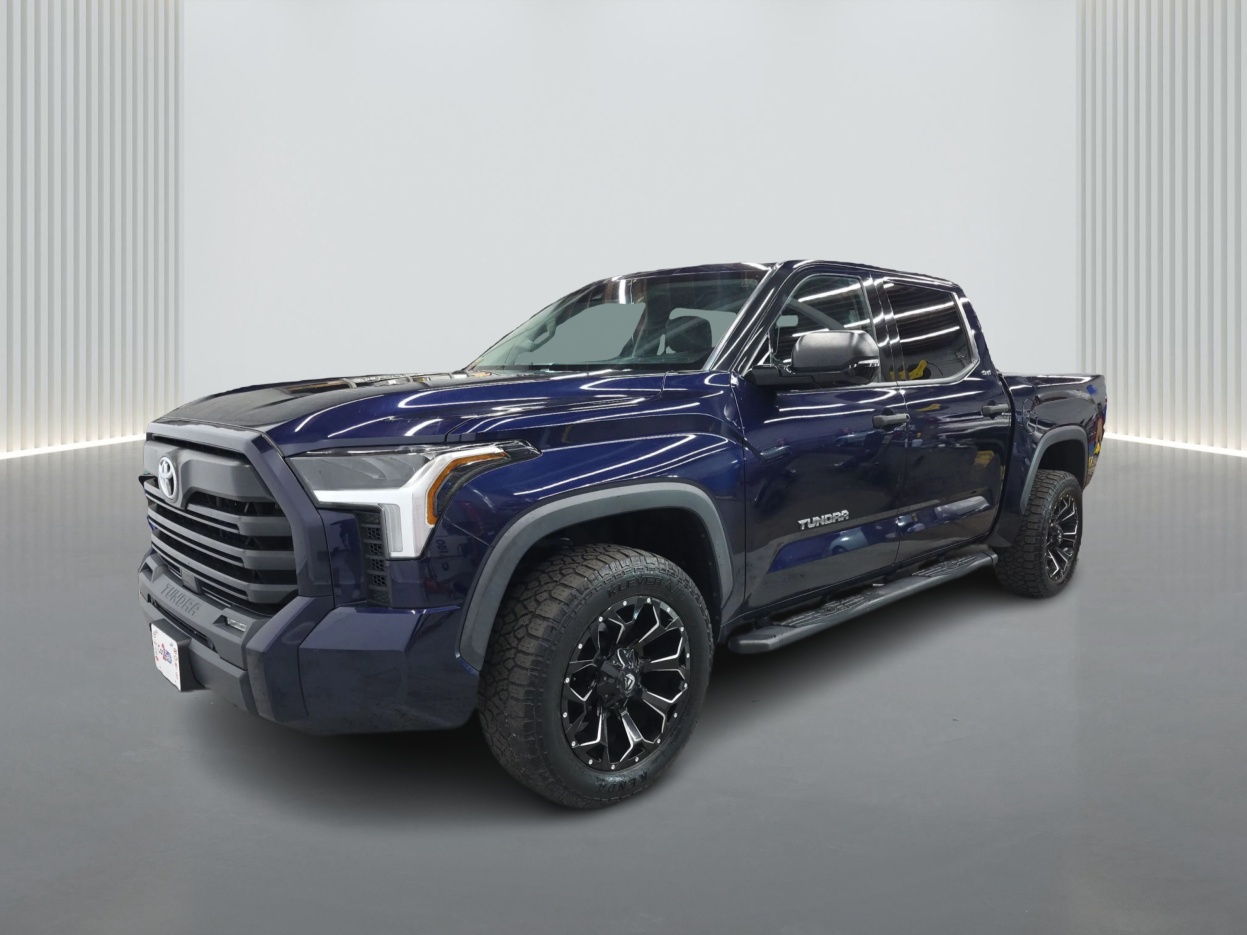2022 Toyota Tundra 4WD SR5