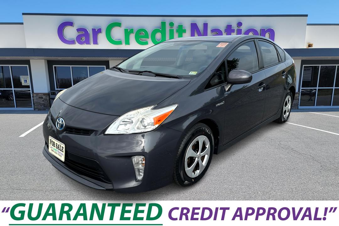 2015 Toyota Prius's photo