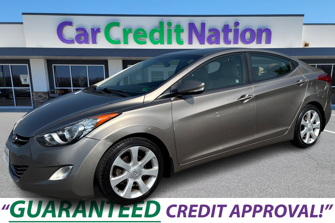 2013 Hyundai Elantra Limited's photo