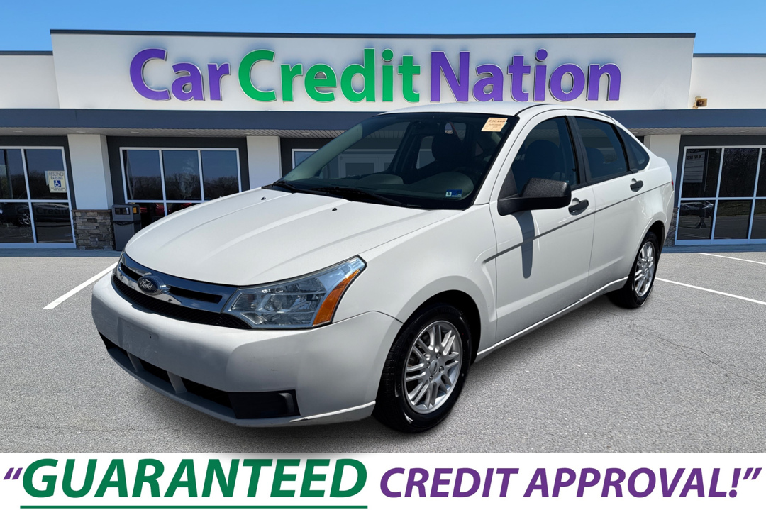 2009 Ford Focus SE's photo