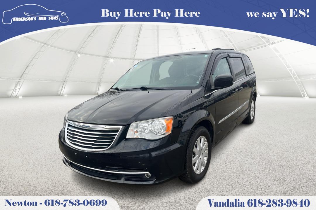 2016 Chrysler Town & Country Touring