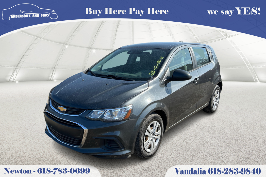 2020 Chevrolet Sonic LT's photo