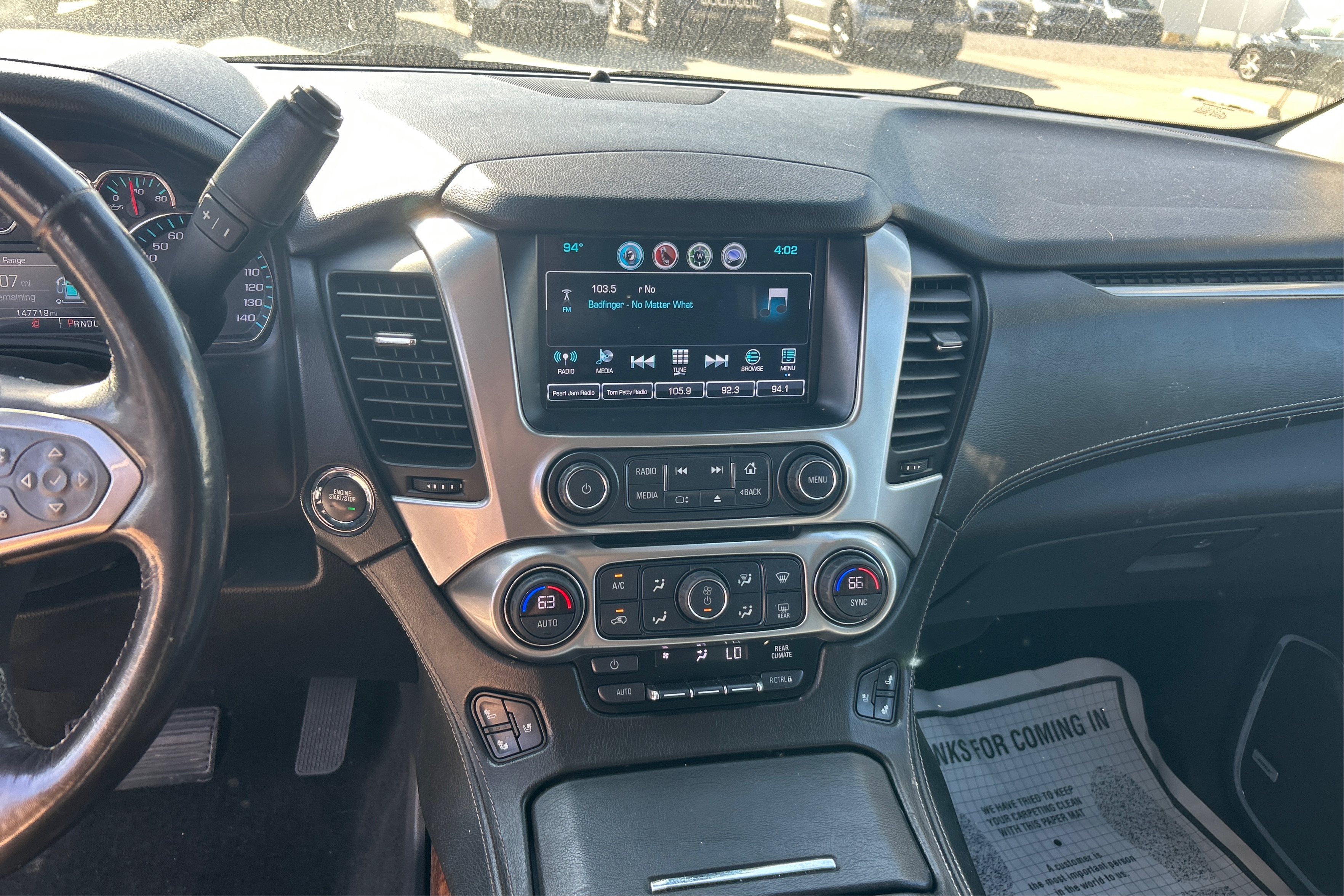 2018 Chevrolet Suburban Premier - Photo 9