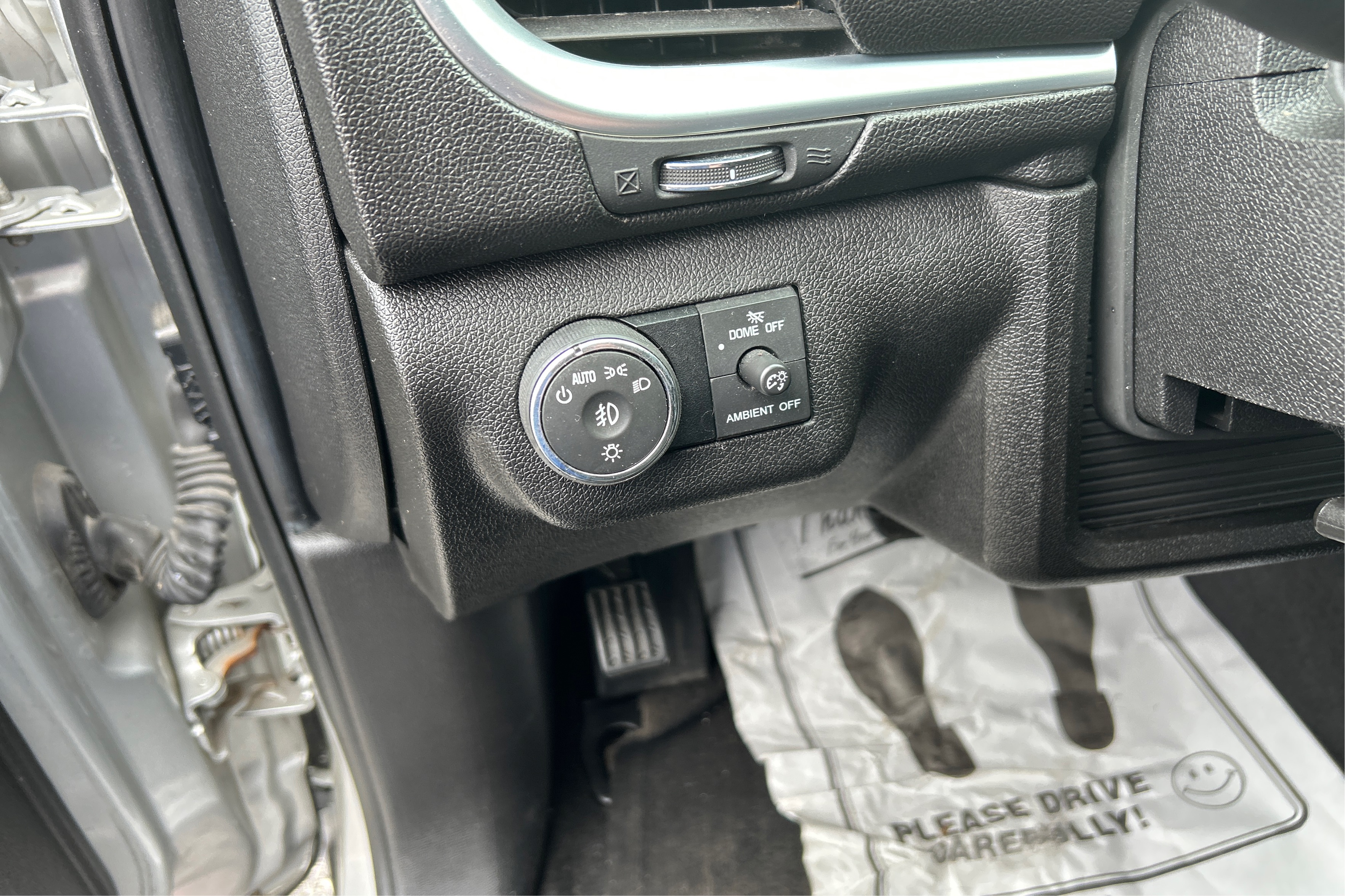 2016 Chevrolet Traverse 2LT - Photo 11