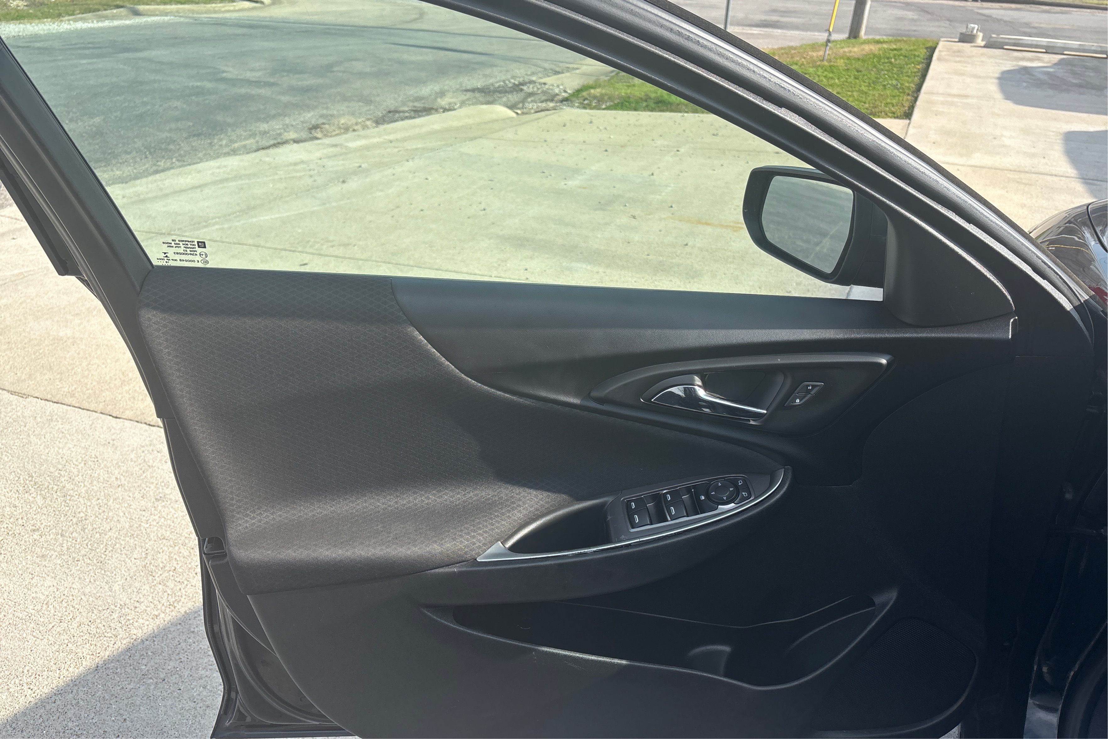 2019 Chevrolet Malibu 1LS - Photo 12