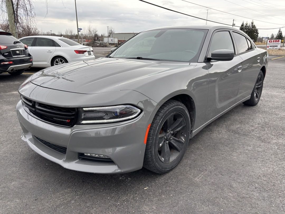 Gray 2018 Dodge Charger Sedan Rear-Wheel Drive Automatic