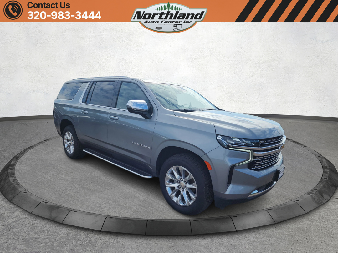 2023 Chevrolet Suburban Premier photo 3