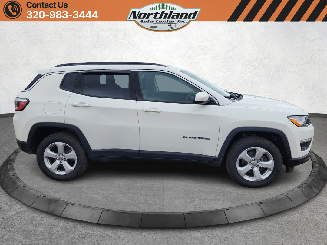 2020 Jeep Compass Latitude photo 2